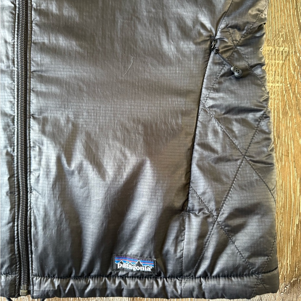 Patagonia Women's Charcoal Puffer Vest - Picture 2 of 7